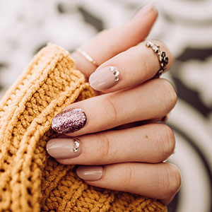Silver Nails gallery